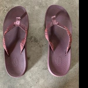 Chaco Womens flip flops
